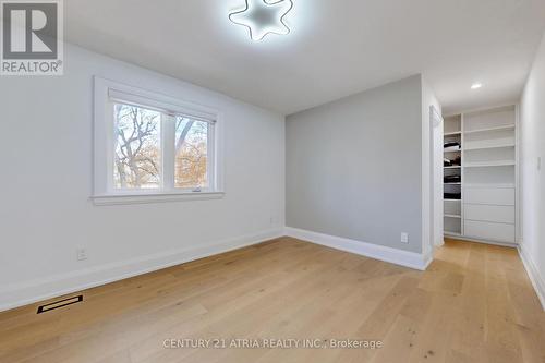 225 Dunview Avenue, Toronto C14, ON - Indoor Photo Showing Other Room