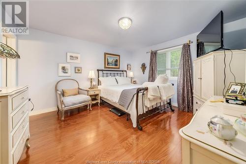 77 Crosswinds, Kingsville, ON - Indoor Photo Showing Bedroom