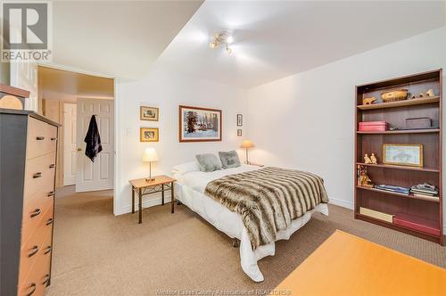 77 Crosswinds, Kingsville, ON - Indoor Photo Showing Bedroom