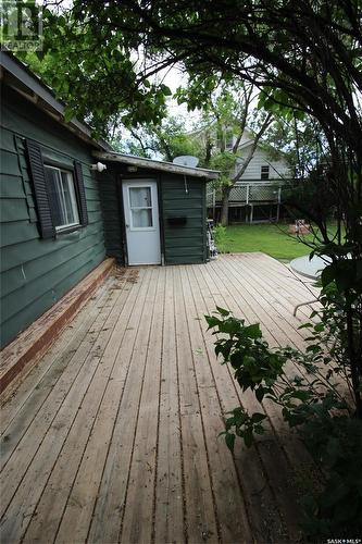 208 1St Street W, Frontier, SK - Outdoor With Deck Patio Veranda