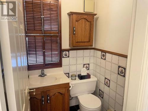 5084 Leaper Road, Texada Island, BC - Indoor Photo Showing Bathroom