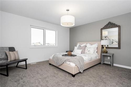 19 Raven Road, Winnipeg, MB - Indoor Photo Showing Bedroom