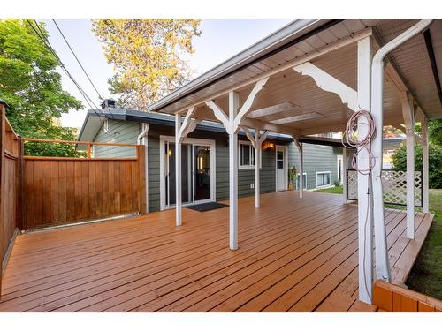 325 4Th Avenue, Kimberley, BC - Outdoor With Deck Patio Veranda