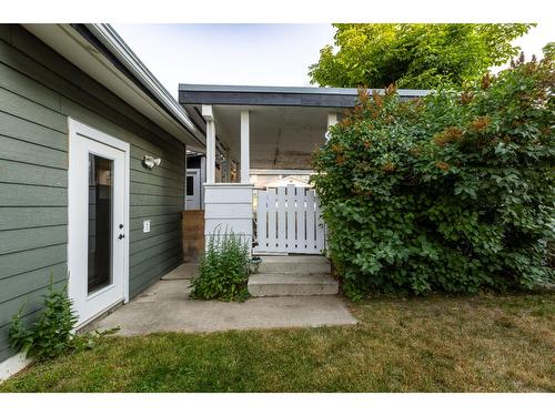 325 4Th Avenue, Kimberley, BC - Outdoor With Deck Patio Veranda With Exterior