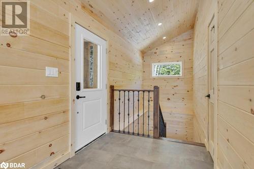 1121 Farm Lake Lane, Ardoch, ON - Indoor Photo Showing Other Room