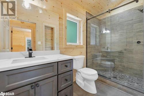 1121 Farm Lake Lane, Ardoch, ON - Indoor Photo Showing Bathroom