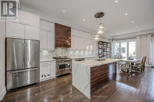 98A Galbraith Avenue, Toronto E03, ON - Indoor Photo Showing Kitchen With Upgraded Kitchen