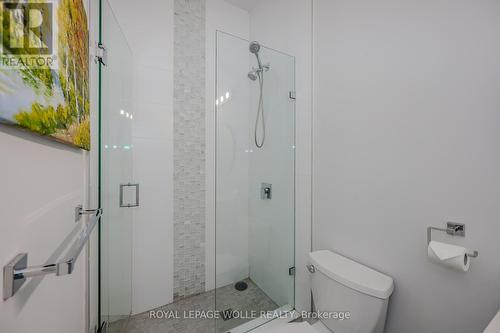 98A Galbraith Avenue, Toronto E03, ON - Indoor Photo Showing Bathroom
