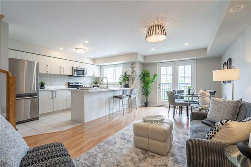 2441 Greenwich Drive|Unit #125, Oakville, ON - Indoor