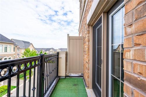 2441 Greenwich Drive|Unit #125, Oakville, ON - Outdoor With Exterior