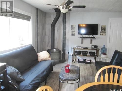 20 Waino'S Road, Kivimaa-Moonlight Bay, Turtle Lake, SK - Indoor Photo Showing Living Room