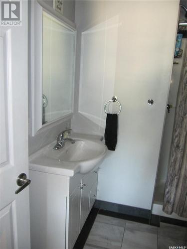 20 Waino'S Road, Kivimaa-Moonlight Bay, Turtle Lake, SK - Indoor Photo Showing Bathroom