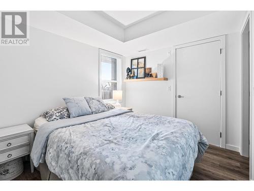 625 Academy Way Unit# Ph1, Kelowna, BC - Indoor Photo Showing Bedroom