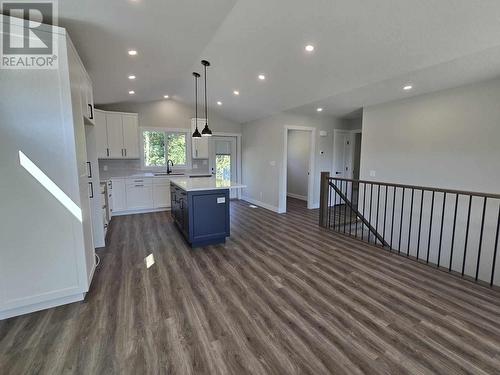 7220 Hillu Road, Prince George, BC - Indoor Photo Showing Kitchen