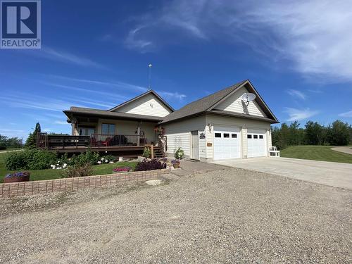 7001 S 253 Road, Fort St. John, BC - Outdoor