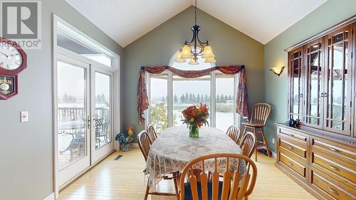 7001 S 253 Road, Fort St. John, BC - Indoor Photo Showing Dining Room