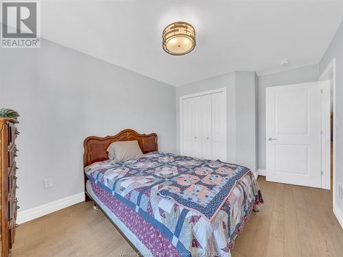 42 York Boulevard, Kingsville, ON - Indoor Photo Showing Bedroom