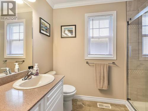 33 Wildwood Crescent, Brockville, ON - Indoor Photo Showing Bathroom