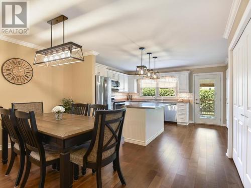 33 Wildwood Crescent, Brockville, ON - Indoor Photo Showing Dining Room