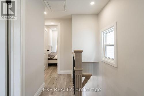 68 Harrison Avenue, Hamilton, ON - Indoor Photo Showing Other Room