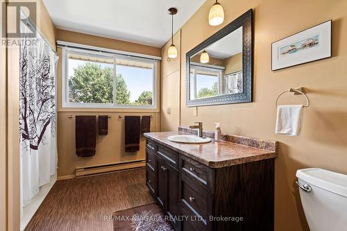 40 Gaspare Drive, Port Colborne, ON - Indoor Photo Showing Bathroom