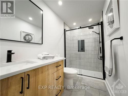 551 Richmond Road, Beckwith, ON - Indoor Photo Showing Bathroom