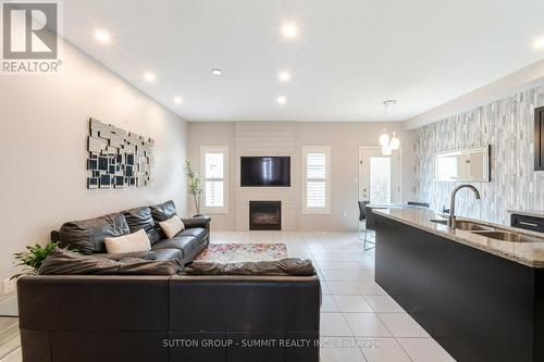 9 Santa Barbara Lane, Hamilton, ON - Indoor Photo Showing Living Room With Fireplace