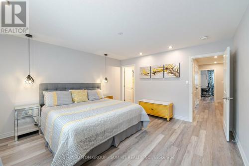 9 Santa Barbara Lane, Hamilton, ON - Indoor Photo Showing Bedroom