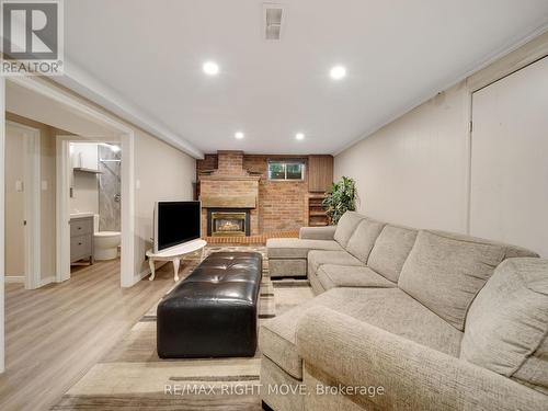 5 Esther Anne Drive, Orillia, ON - Indoor Photo Showing Living Room With Fireplace