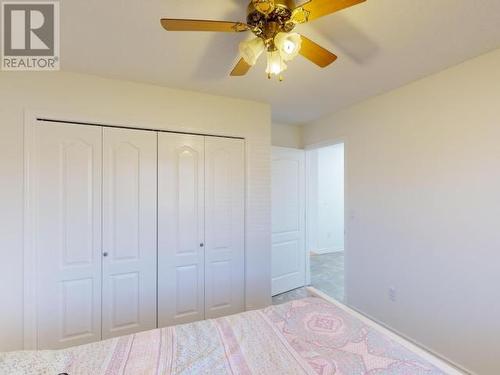 4363 Georgia Cres, Powell River, BC - Indoor Photo Showing Bedroom