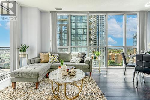 1709 - 5025 Four Springs Avenue, Mississauga, ON - Indoor Photo Showing Living Room