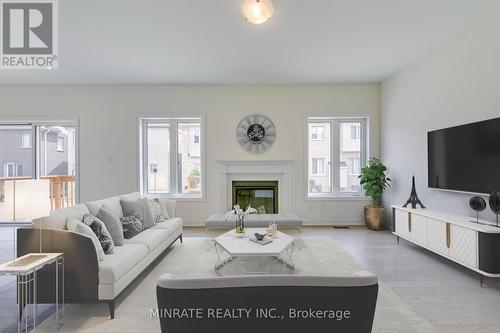3910 Koenig Road, Burlington, ON - Indoor Photo Showing Living Room With Fireplace