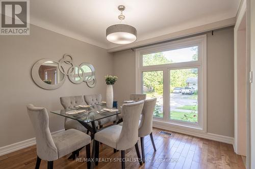 2165 Meadowbrook Road, Burlington, ON - Indoor Photo Showing Dining Room
