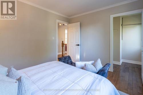 2165 Meadowbrook Road, Burlington, ON - Indoor Photo Showing Bedroom