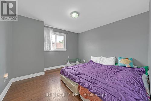 111 Morton Way, Brampton, ON - Indoor Photo Showing Bedroom