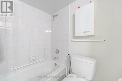 205 - 2199 Sixth Line, Oakville, ON - Indoor Photo Showing Bathroom