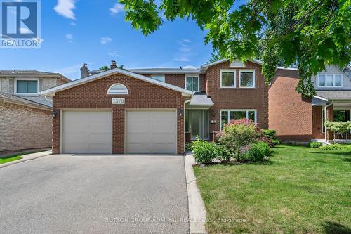 1370 Lancaster Drive, Oakville, ON - Outdoor