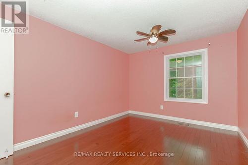 1039 Runnymead Crescent, Oakville, ON - Indoor Photo Showing Other Room