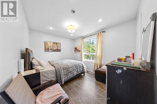 3547 Ellesmere Road, Toronto, ON - Indoor Photo Showing Bedroom