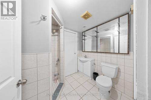 3547 Ellesmere Road, Toronto, ON - Indoor Photo Showing Bathroom