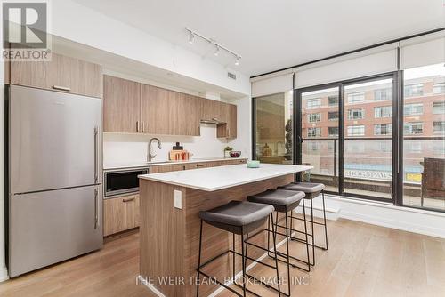 202 - 1100 Kingston Road, Toronto E06, ON - Indoor Photo Showing Kitchen