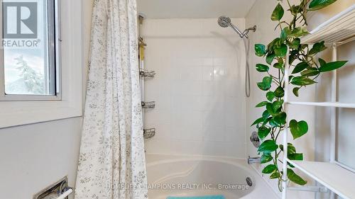 36 Whispering Willow Pathway, Toronto (Malvern), ON - Indoor Photo Showing Bathroom