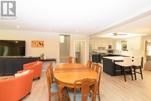 36 Broad Street, Penetanguishene, ON - Indoor Photo Showing Dining Room