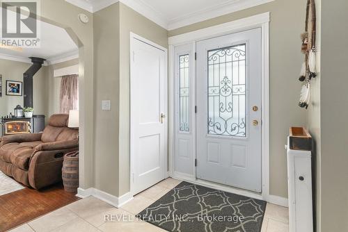 77 Bond Street E, Kawartha Lakes (Fenelon Falls), ON - Indoor Photo Showing Other Room