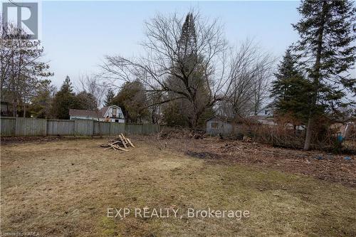 98 Prince Edward Street, Brighton, ON - Outdoor