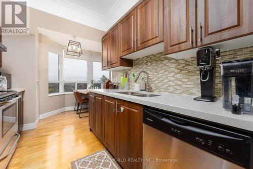 1110 - 5418 Yonge Street, Toronto (Willowdale West), ON - Indoor Photo Showing Kitchen With Double Sink