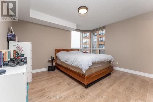 1110 - 5418 Yonge Street, Toronto (Willowdale West), ON - Indoor Photo Showing Bedroom