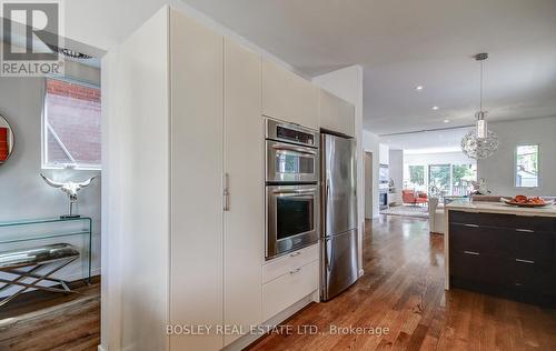 335 Hillsdale Avenue E, Toronto C10, ON - Indoor Photo Showing Kitchen