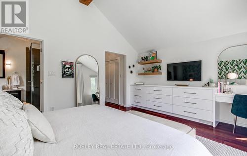 335 Hillsdale Avenue E, Toronto C10, ON - Indoor Photo Showing Bedroom