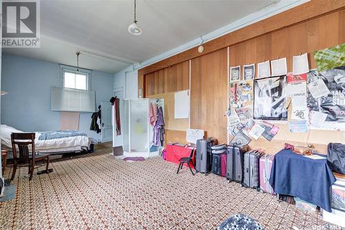 120 25Th Street, Saskatoon, SK - Indoor Photo Showing Bedroom